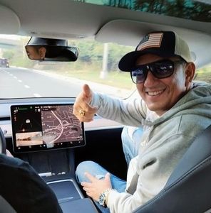 Meet your Posher, Hugo freddy